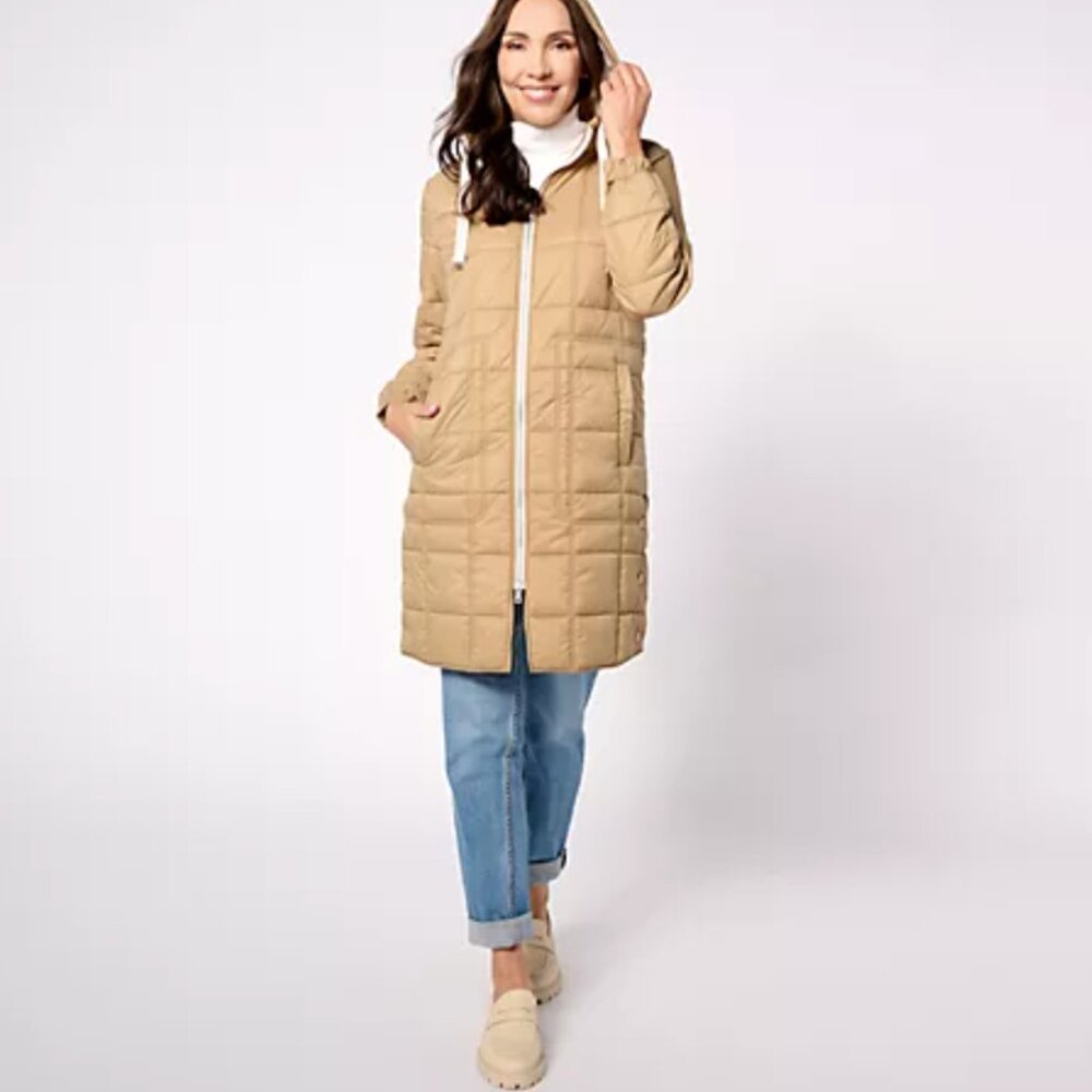 Nuage Lightweight Square Quilted Coat with Side Snap Detail Hem NWOT Camel